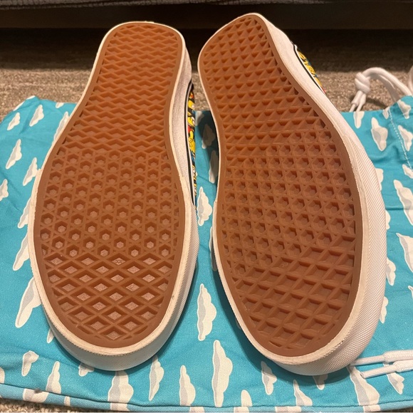 Limited Edition Bart Simpson Vans (M10.5) - Picture 7 of 10